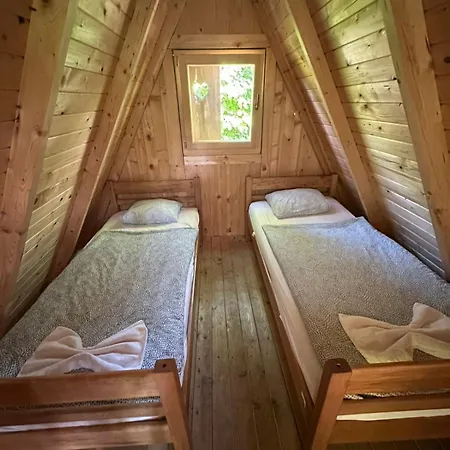 Simpl - Fully Renovated In 2026 Hostel *