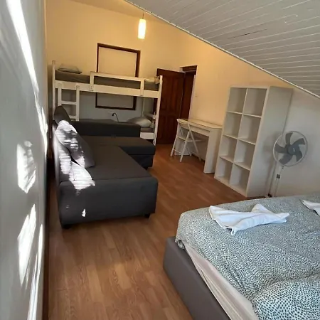 Simpl Art, Centre, Renovated In 2026 Albergue Liubliana