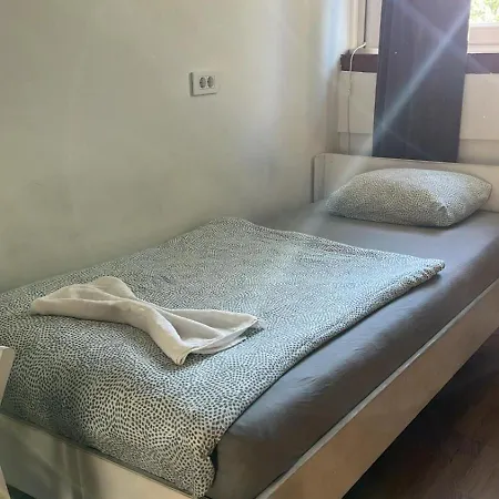 Hostel Simpl - Fully Renovated In 2026